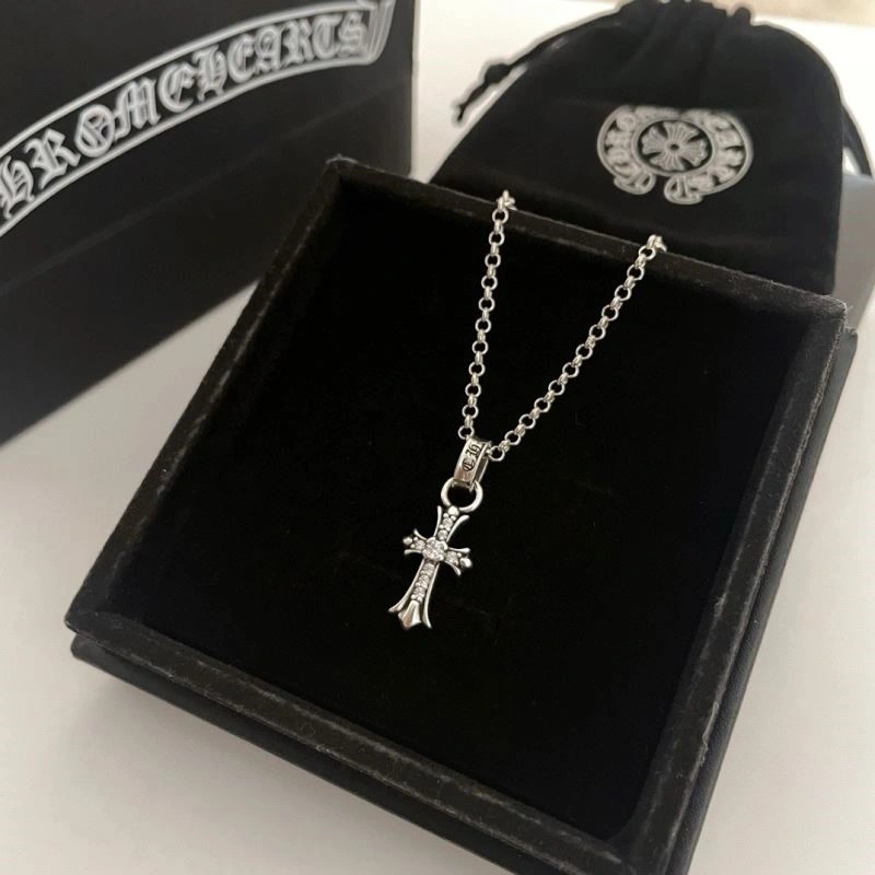 WrinkleFree Chrome Hearts Necklaces 239974