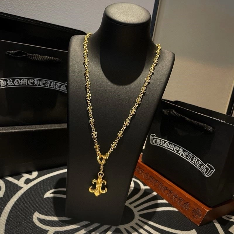 Lightweight Chrome Hearts Necklaces 239978