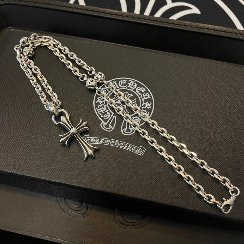 Snug Chrome Hearts Necklaces 240005