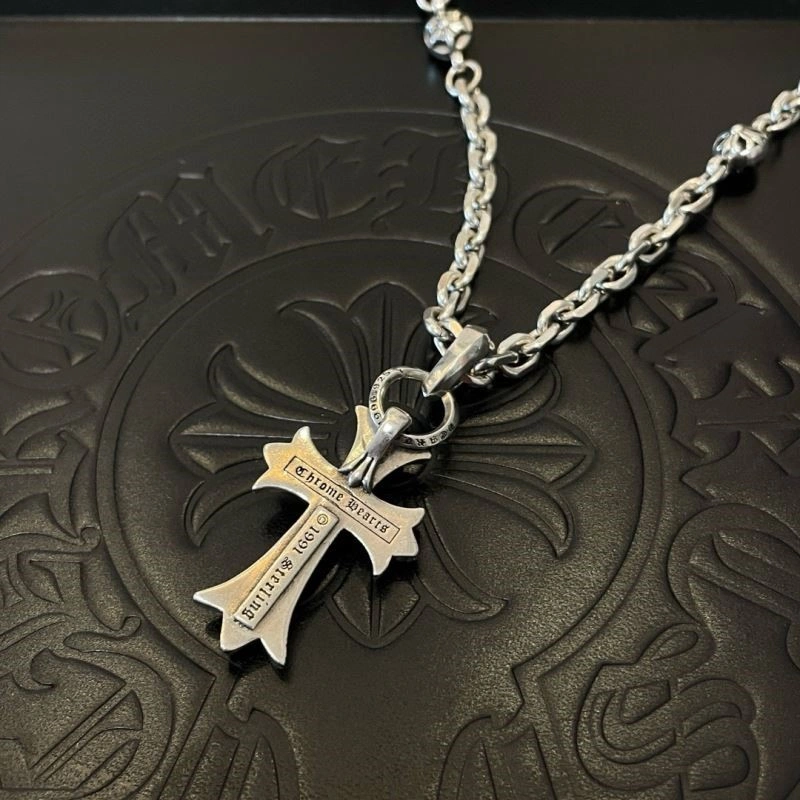 Snug Chrome Hearts Necklaces 240005