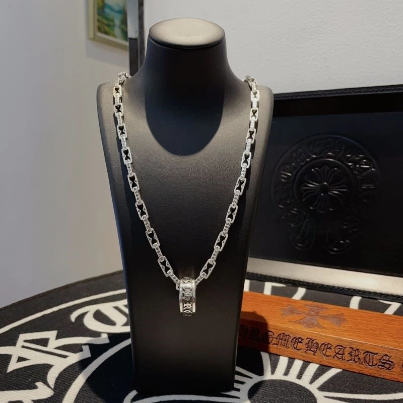 Contemporary Chrome Hearts Necklaces 239943