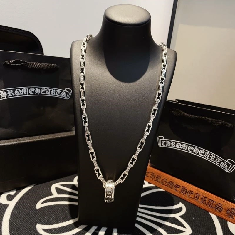 Contemporary Chrome Hearts Necklaces 239943