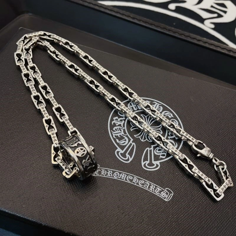 Contemporary Chrome Hearts Necklaces 239943