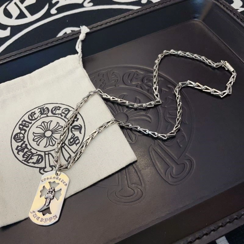 Breathable Chrome Hearts Necklaces 239930