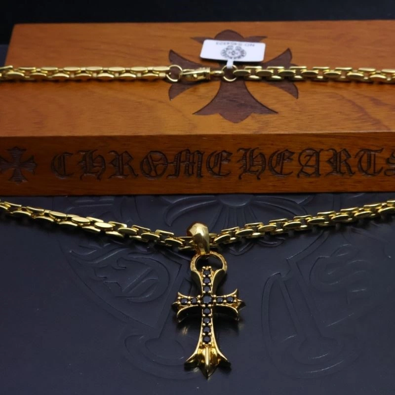 FreshLook Chrome Hearts Necklaces 239606