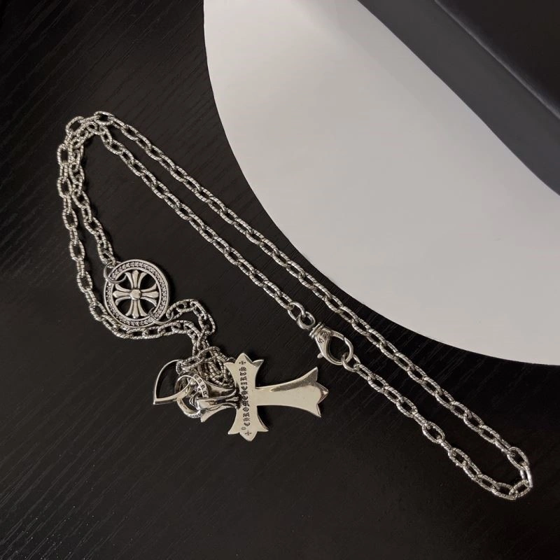 Effortless Chrome Hearts Necklaces 239544