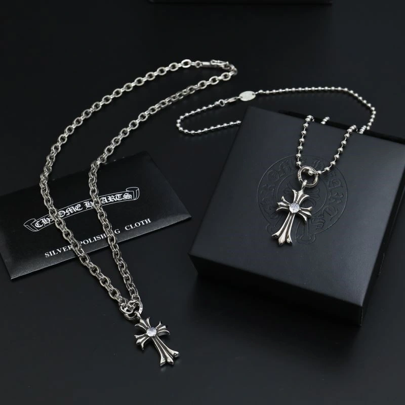 Vibrant Chrome Hearts Necklaces 239535