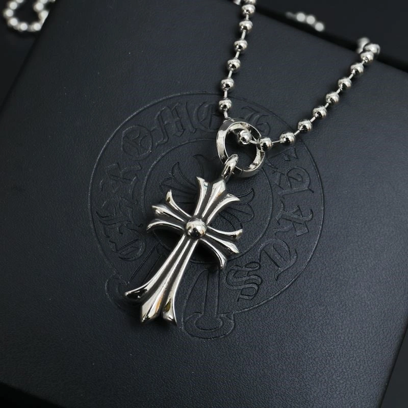 Vibrant Chrome Hearts Necklaces 239535