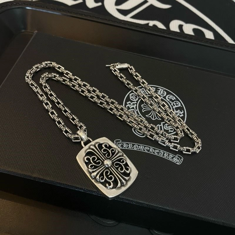 WaterResistant Chrome Hearts Necklaces 239558