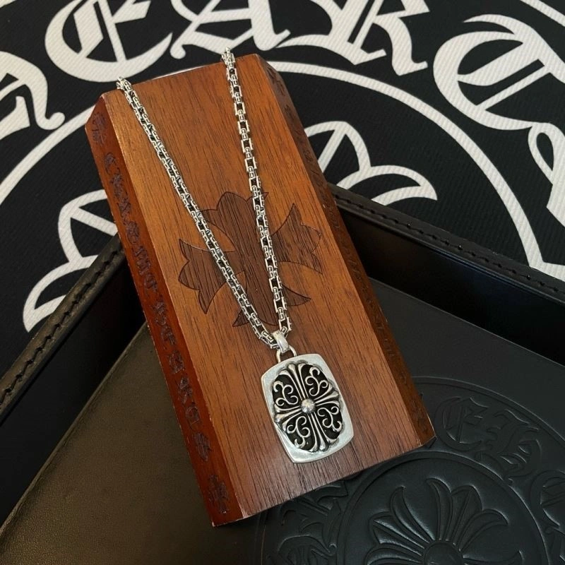 WaterResistant Chrome Hearts Necklaces 239558