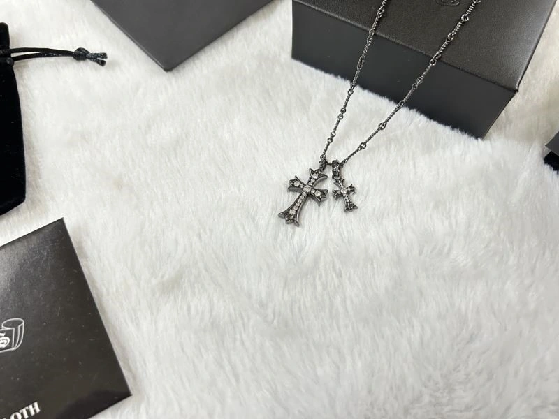 WrinkleFree Chrome Hearts Necklaces 239486
