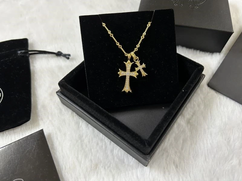 WrinkleFree Chrome Hearts Necklaces 239486
