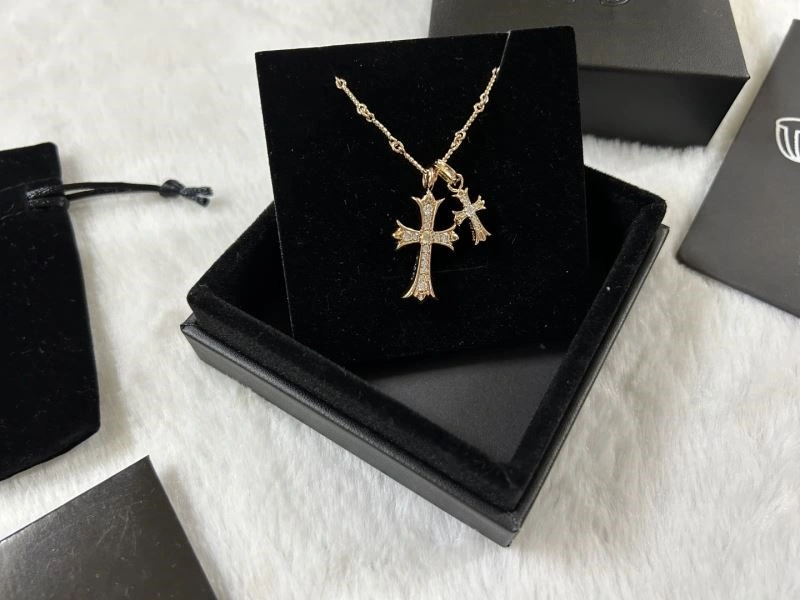 WrinkleFree Chrome Hearts Necklaces 239486