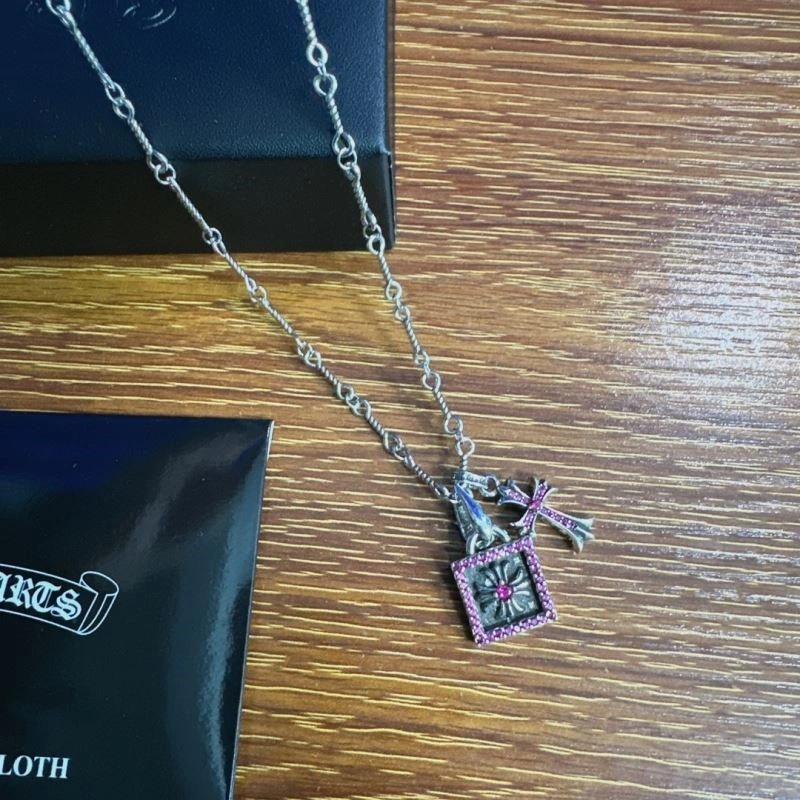OdorResistant Chrome Hearts Necklaces 239475
