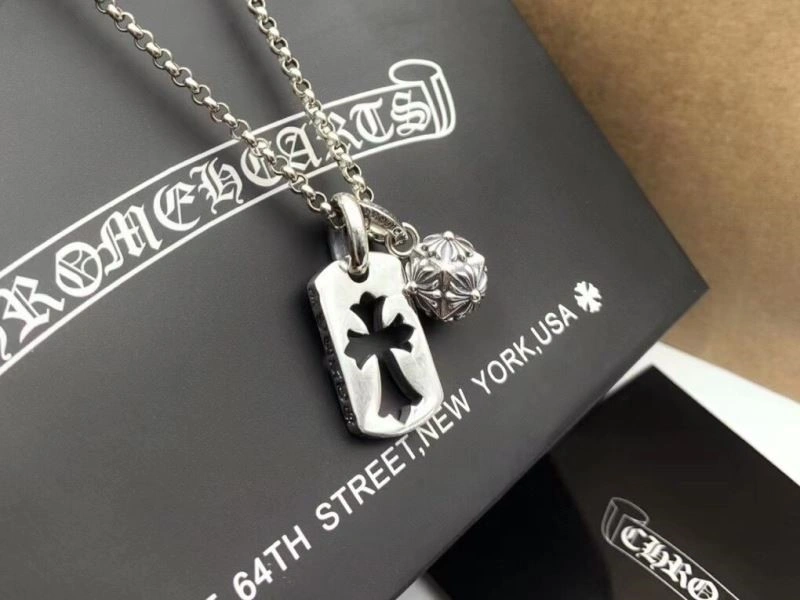 Timeless Chrome Hearts Necklaces 239484