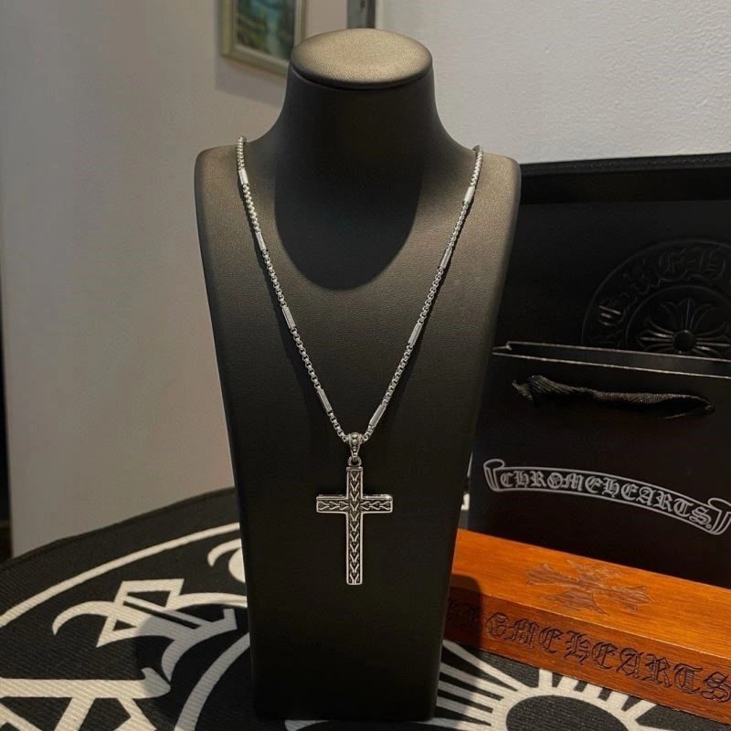 WellDesigned Chrome Hearts Necklaces 239467