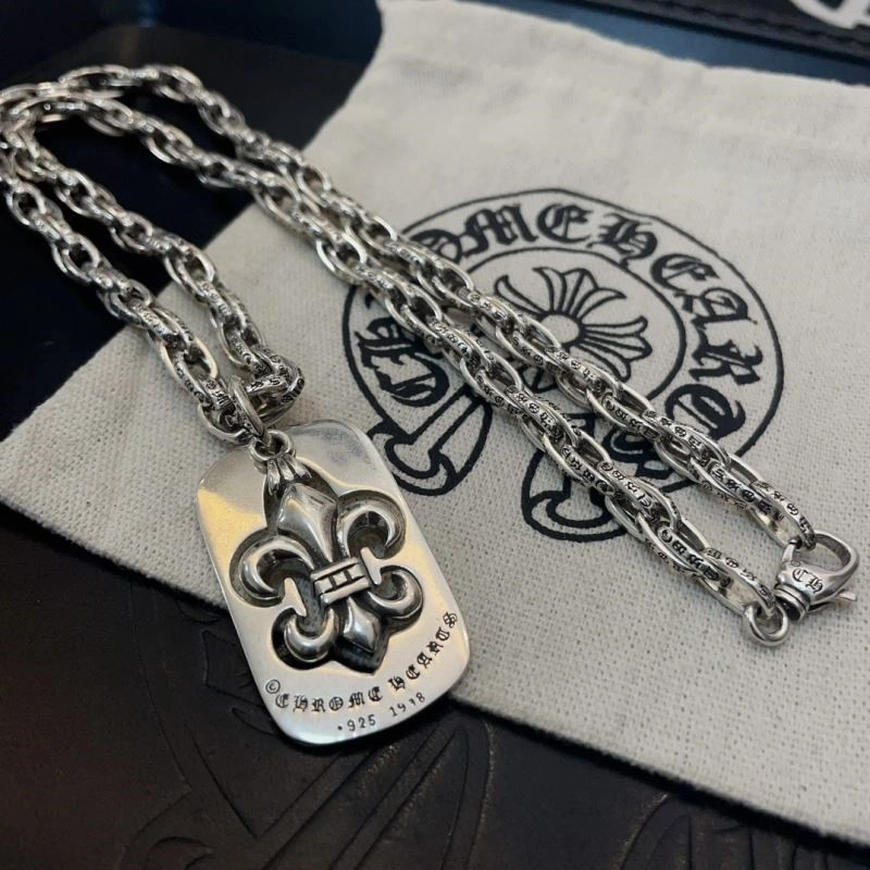 Contemporary Chrome Hearts Necklaces 239449