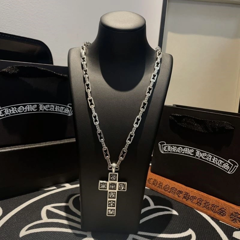 WrinkleFree Chrome Hearts Necklaces 239447