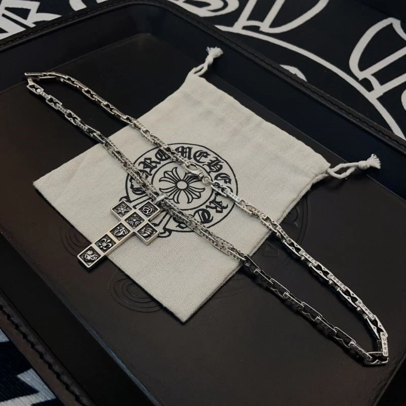 WrinkleFree Chrome Hearts Necklaces 239447