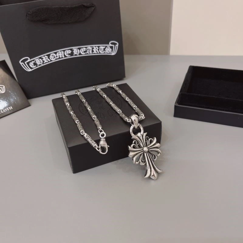 FreshLook Chrome Hearts Necklaces 239430