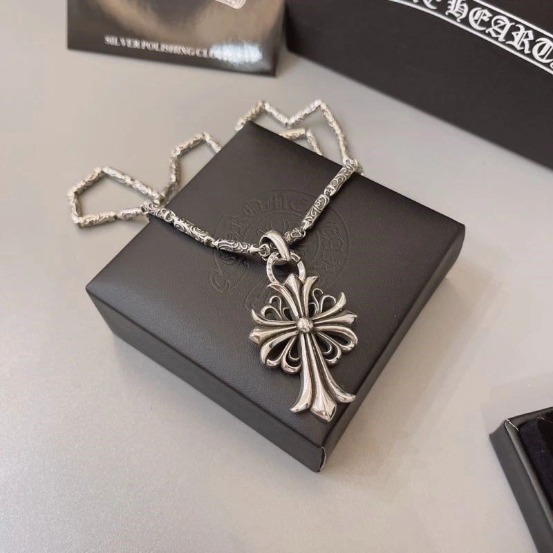 FreshLook Chrome Hearts Necklaces 239430