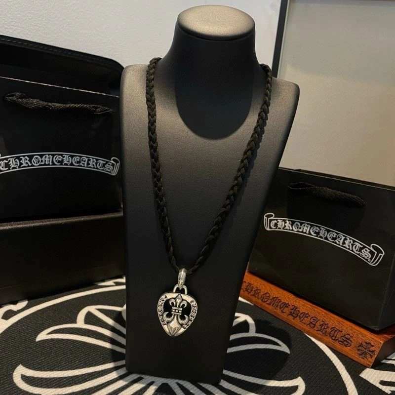 Sustainable Chrome Hearts Necklaces 239411