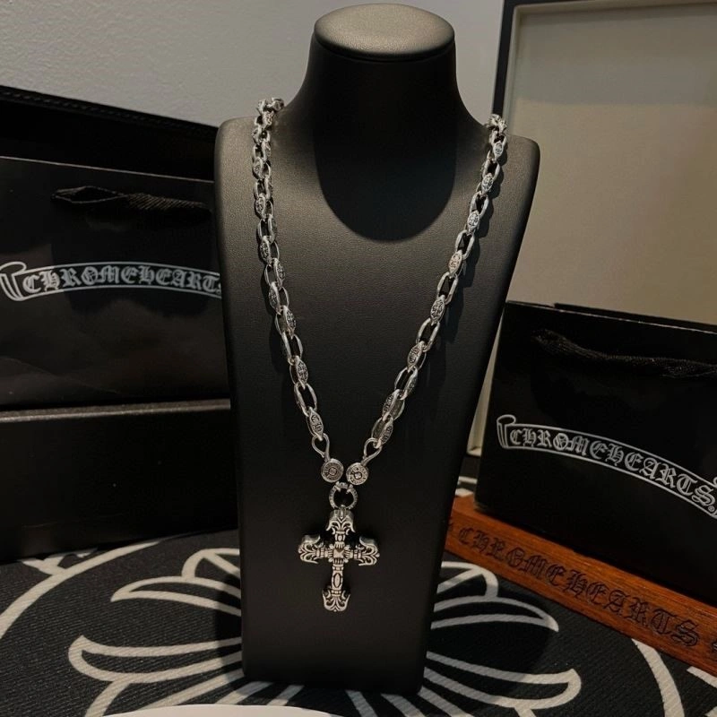 Trendsetting Chrome Hearts Necklaces 239408