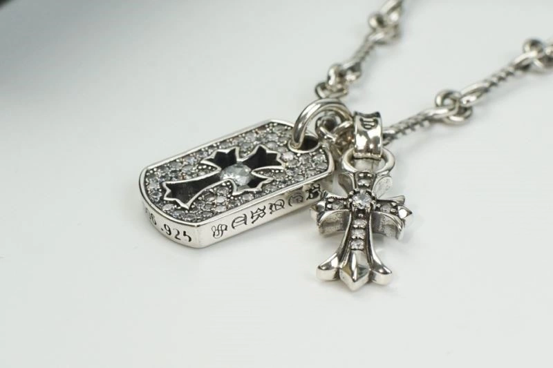 Soft Chrome Hearts Necklaces 239409