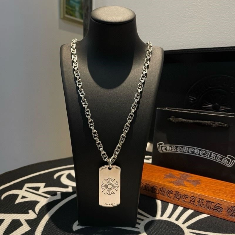 Resilient Chrome Hearts Necklaces 239377