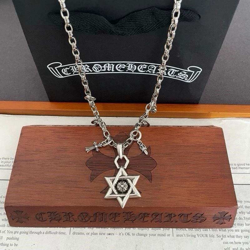 Chrome Hearts Necklaces SportInspired 239370