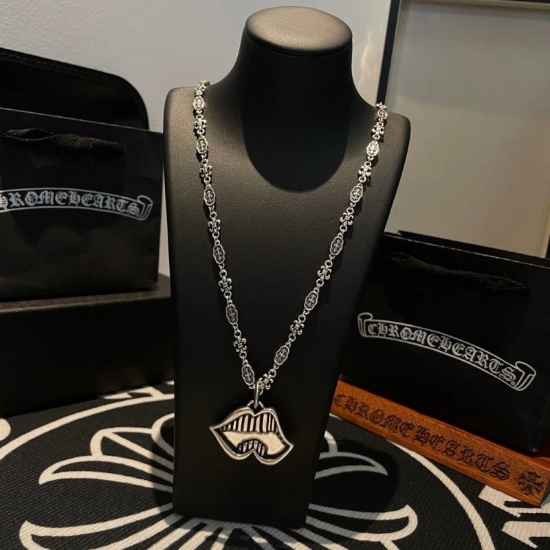 SmoothTexture Chrome Hearts Necklaces 239358