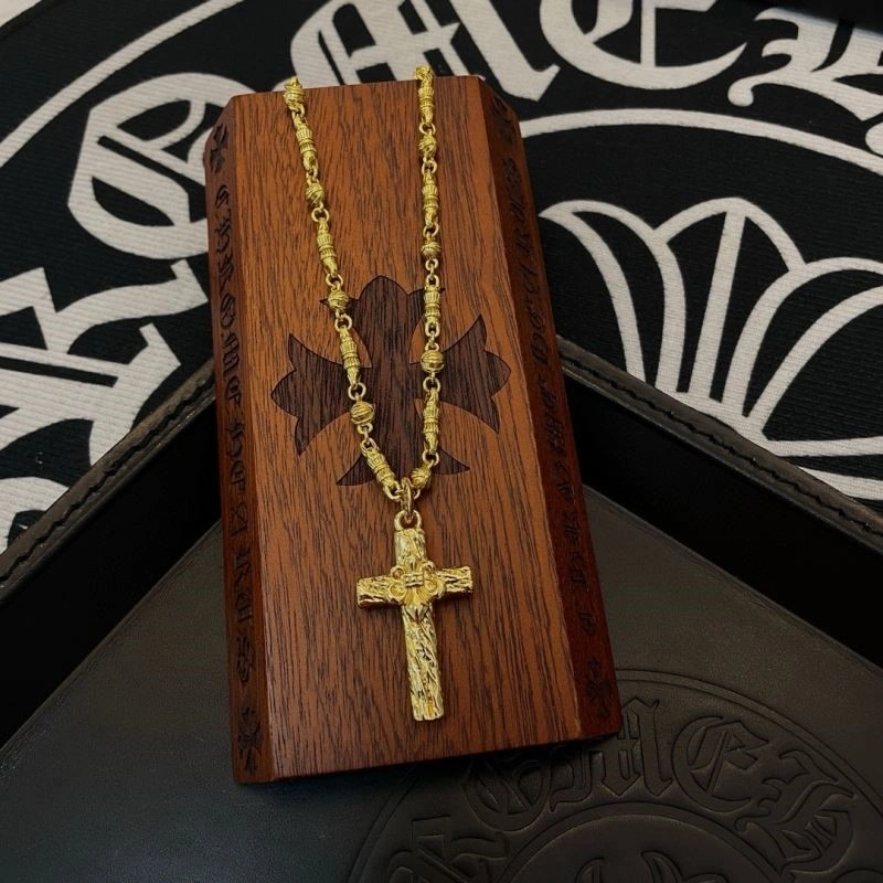 FreshLook Chrome Hearts Necklaces 239338
