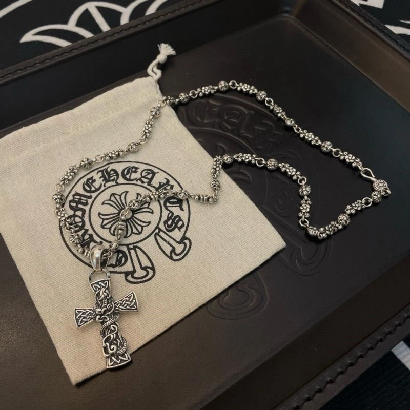 Chrome Hearts Necklaces Stylish 239303