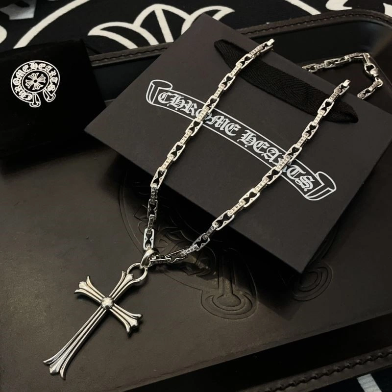 Chrome Hearts Necklaces OnTrend 239306