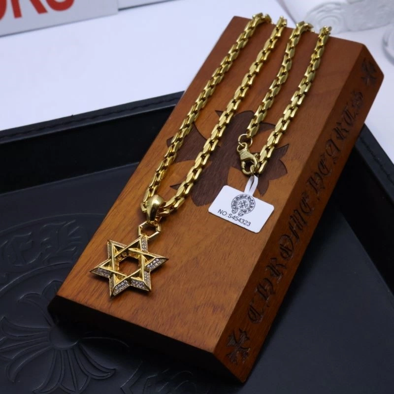 Vibrant Chrome Hearts Necklaces 239299