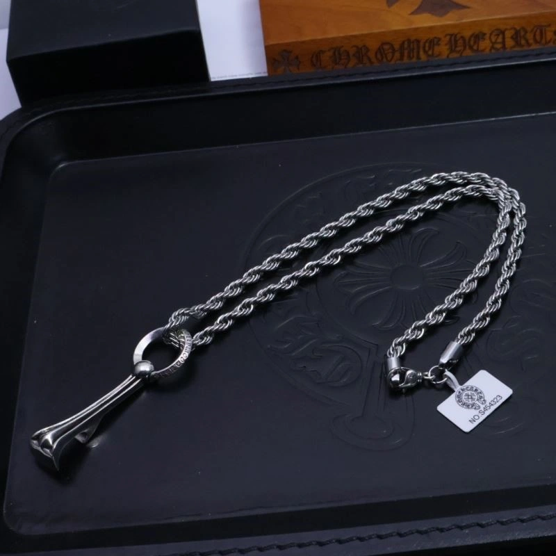 Breathable Chrome Hearts Necklaces 239278
