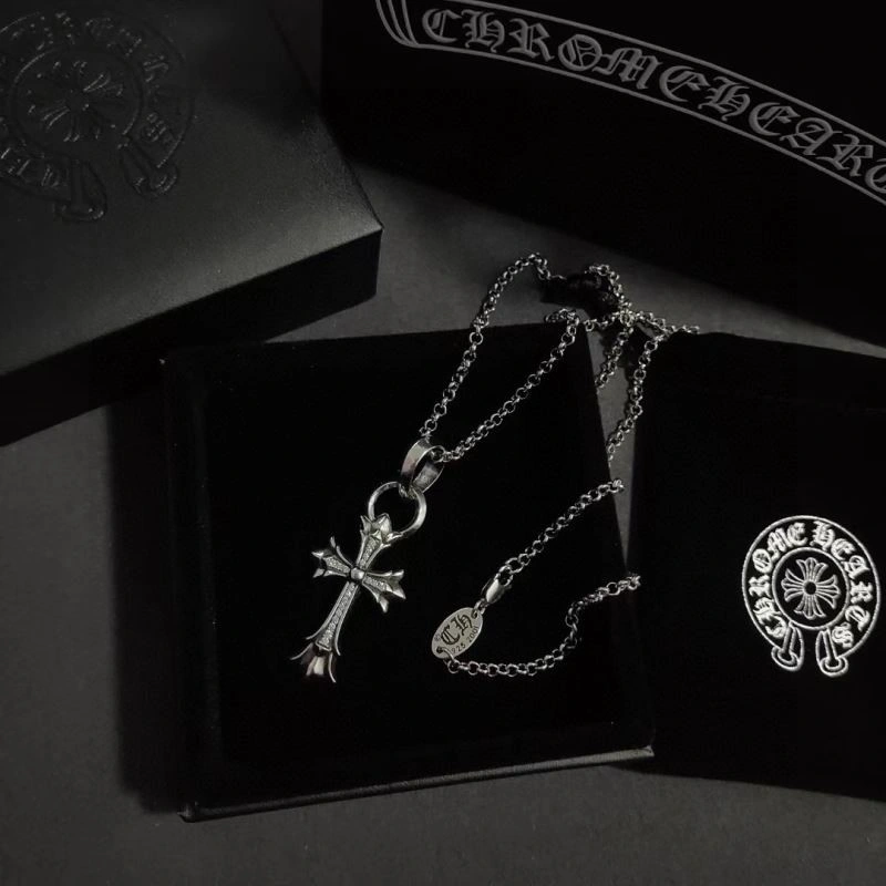 Comfortable Chrome Hearts Necklaces 239301