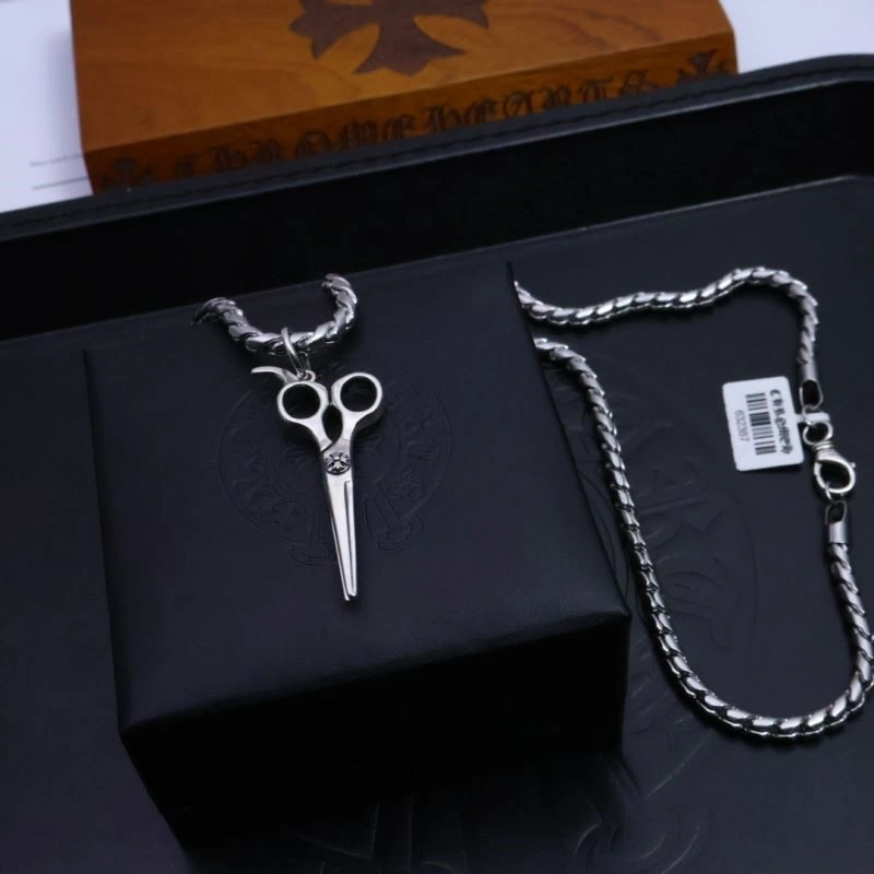 Bright Chrome Hearts Necklaces 239263