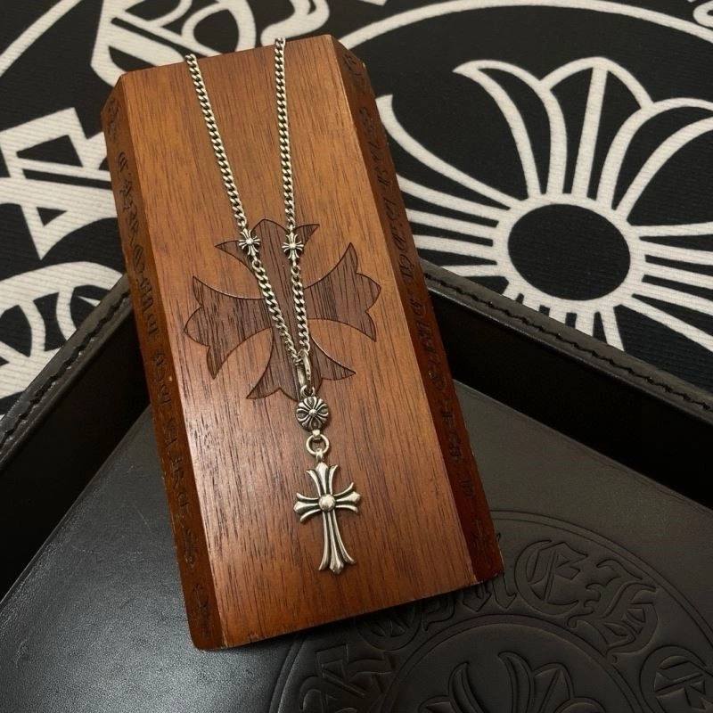 Fashionable Chrome Hearts Necklaces 239245