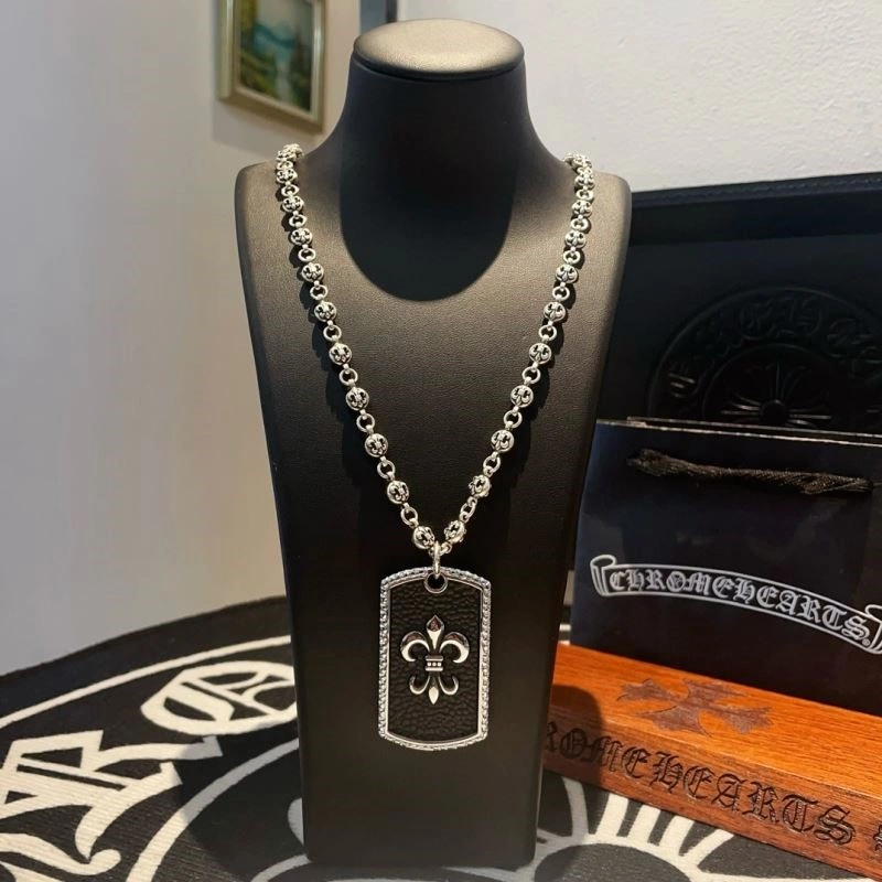Lightweight Chrome Hearts Necklaces 239191