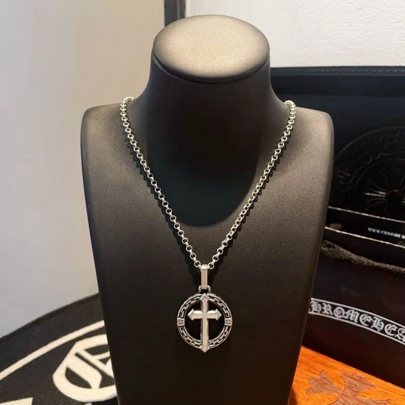 Bold Chrome Hearts Necklaces 239207