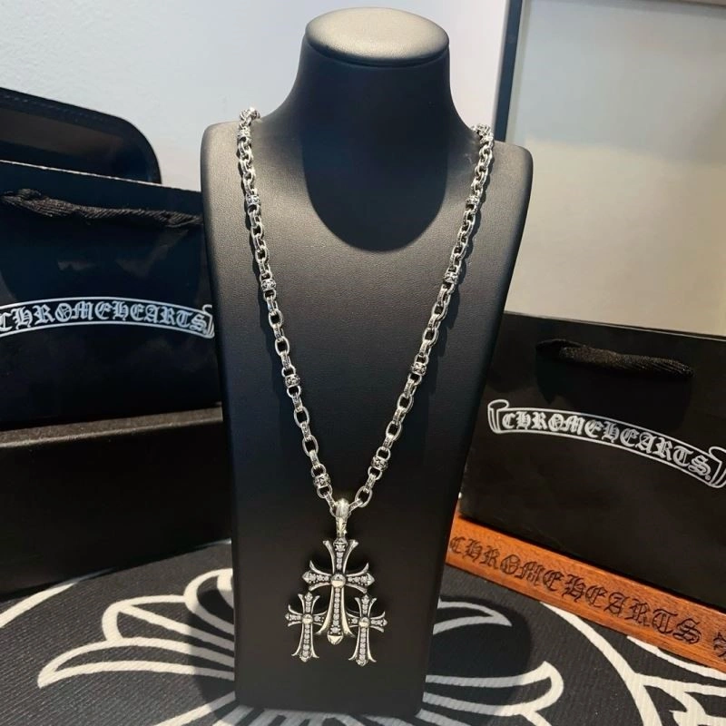 Snug Chrome Hearts Necklaces 239187
