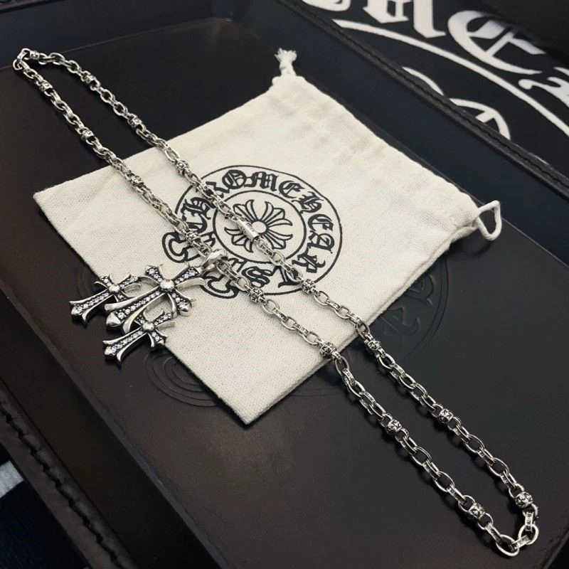 Snug Chrome Hearts Necklaces 239187