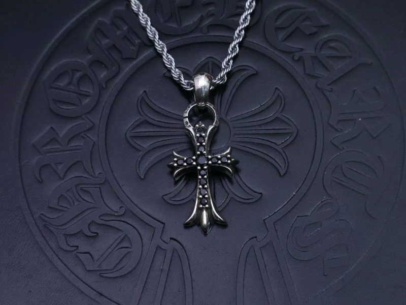 WrinkleFree Chrome Hearts Necklaces 238736