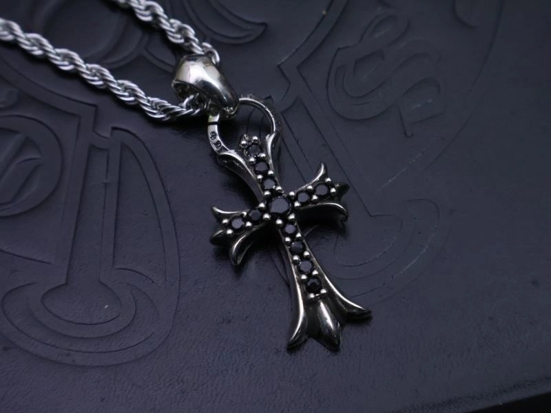 WrinkleFree Chrome Hearts Necklaces 238736