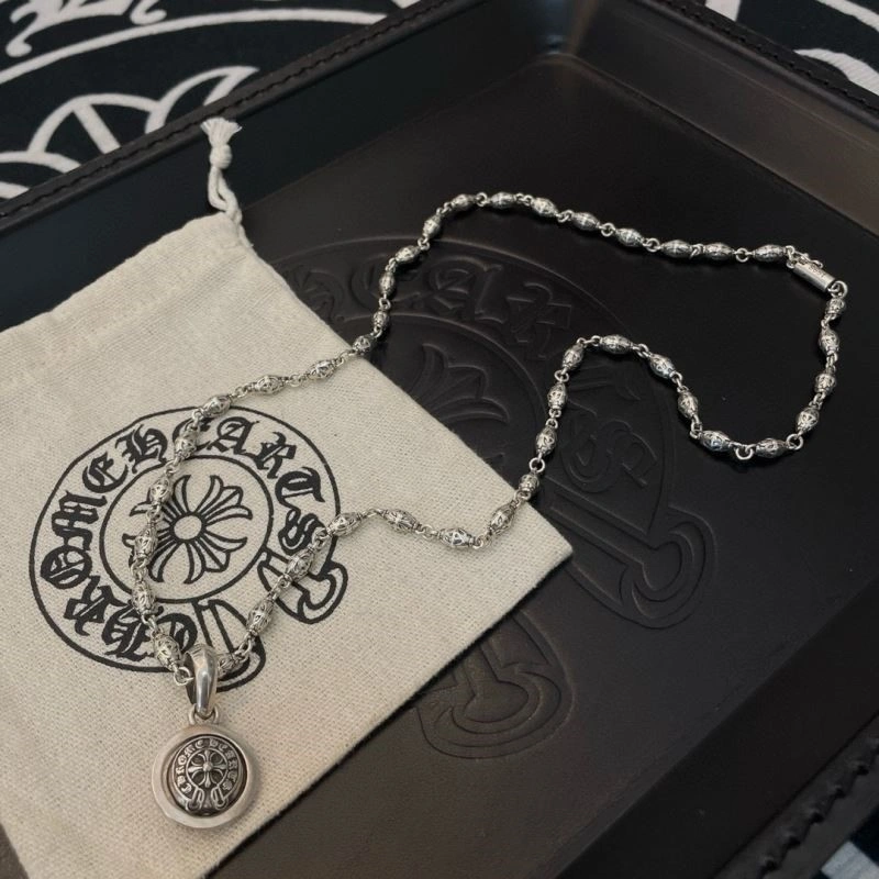 Thermal Chrome Hearts Necklaces 238725