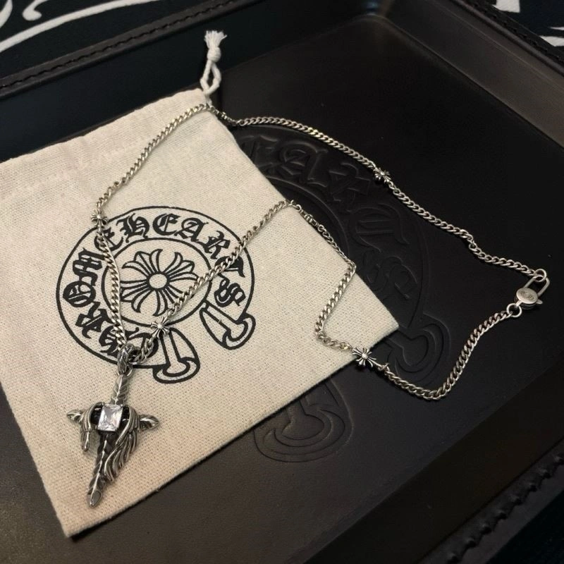 Sleek Chrome Hearts Necklaces 238707