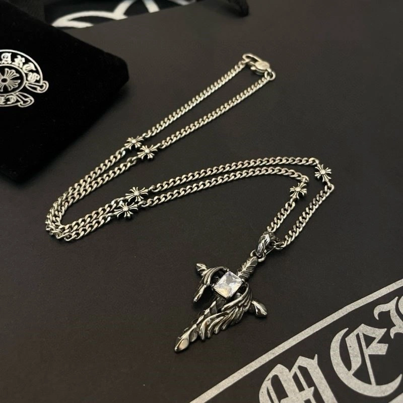Sleek Chrome Hearts Necklaces 238707