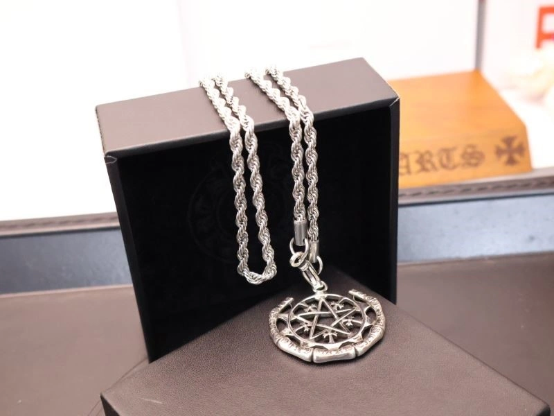 Lightweight Chrome Hearts Necklaces 238696