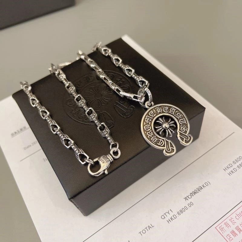Chrome Hearts Necklaces Stylish 238713